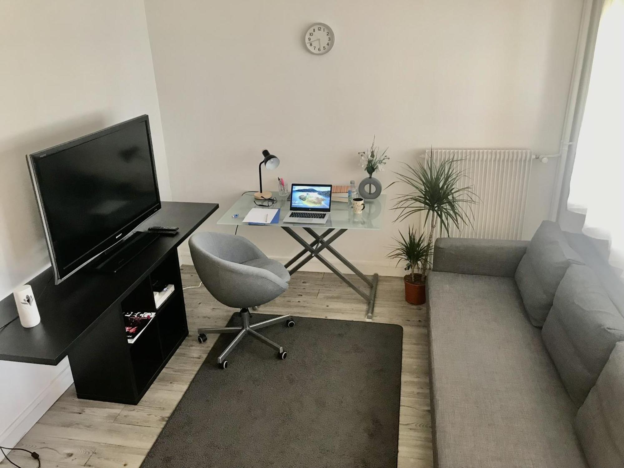 Nice Flat Close To Seine River In Paris Le Pecq Экстерьер фото